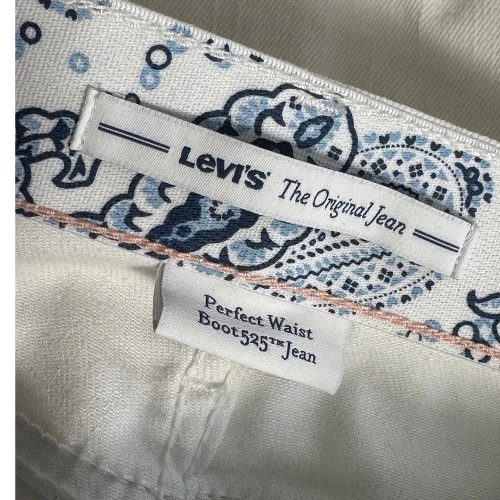 Levis 525‎ Perfect Waist Bootcut Jeans Womens 12M White Stretch Denim